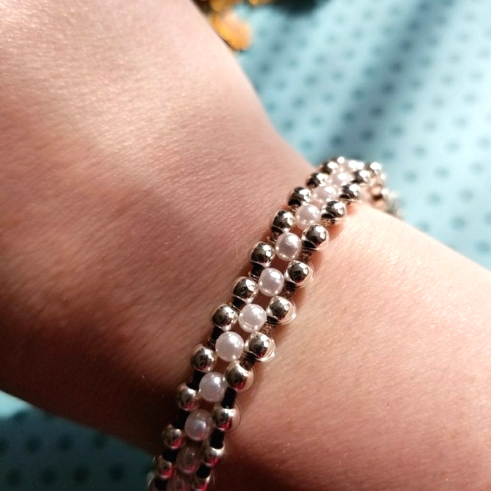 Aeropostale bracelet silver pearl bead y2k